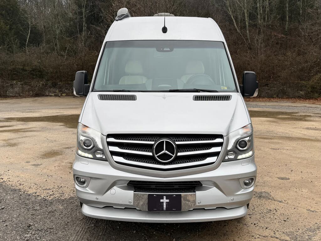Premium 2017 Mercedes-Benz Sprinter 2500 Passenger Van