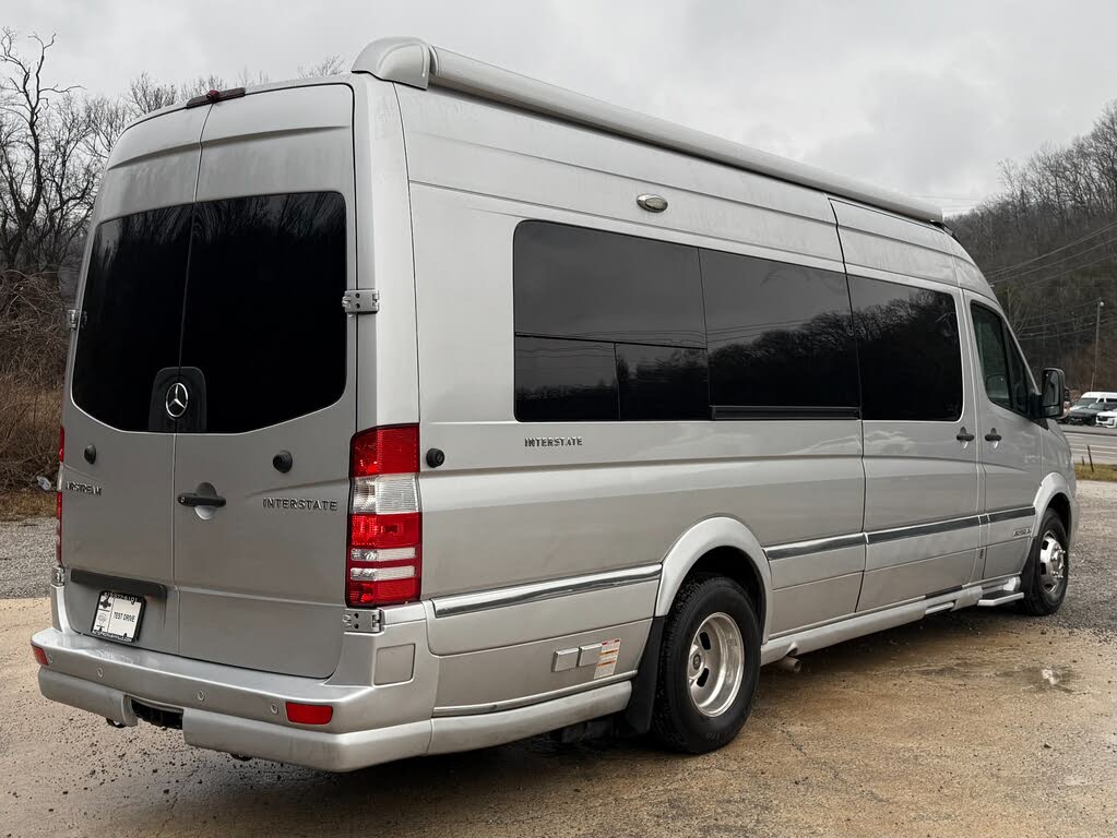Premium 2017 Mercedes-Benz Sprinter 2500 Passenger Van