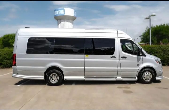 2023 Mercedes Benz Sprinter