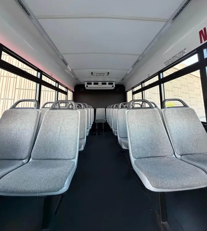 2016 Ford E-450 Shuttle Bus