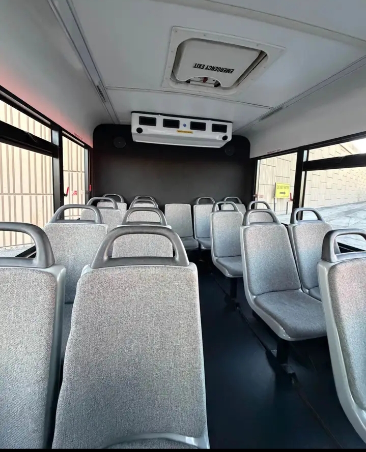 2016 Ford E-450 Shuttle Bus