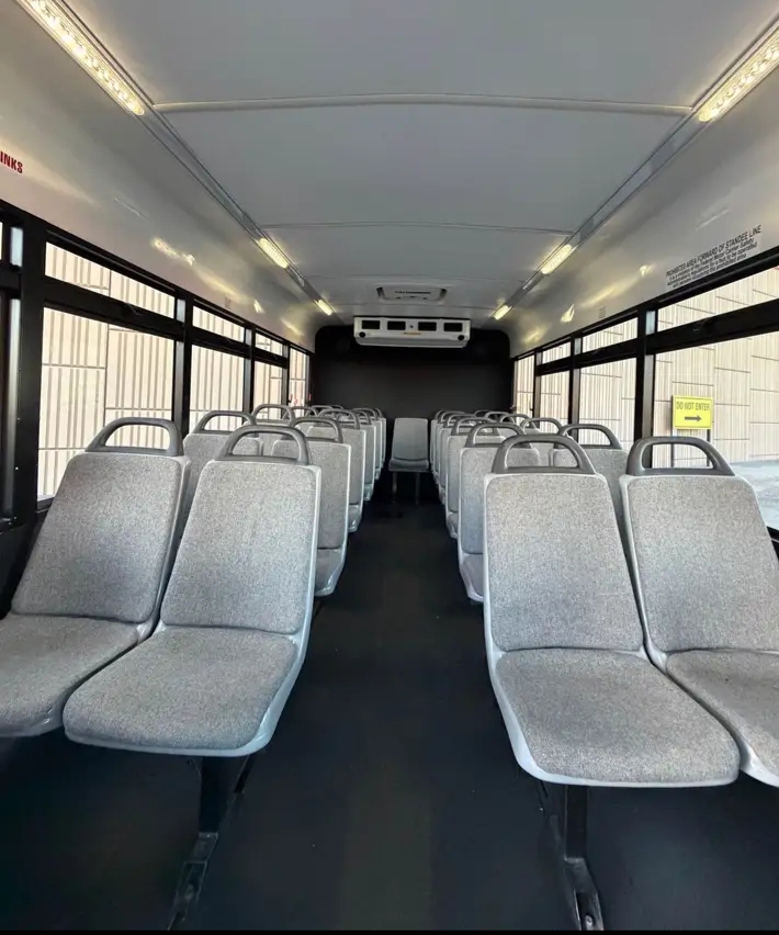 2016 Ford E-450 Shuttle Bus