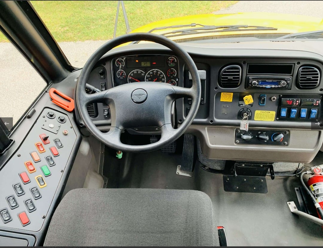 2018 Thomas Built Saf-T-Liner School Bus