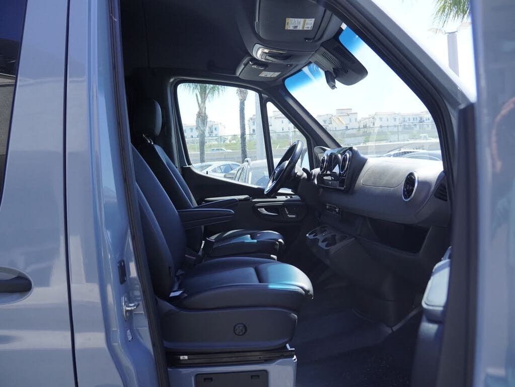 2023 Mercedes-Benz Sprinter 2500 – Reliable Passenger Van