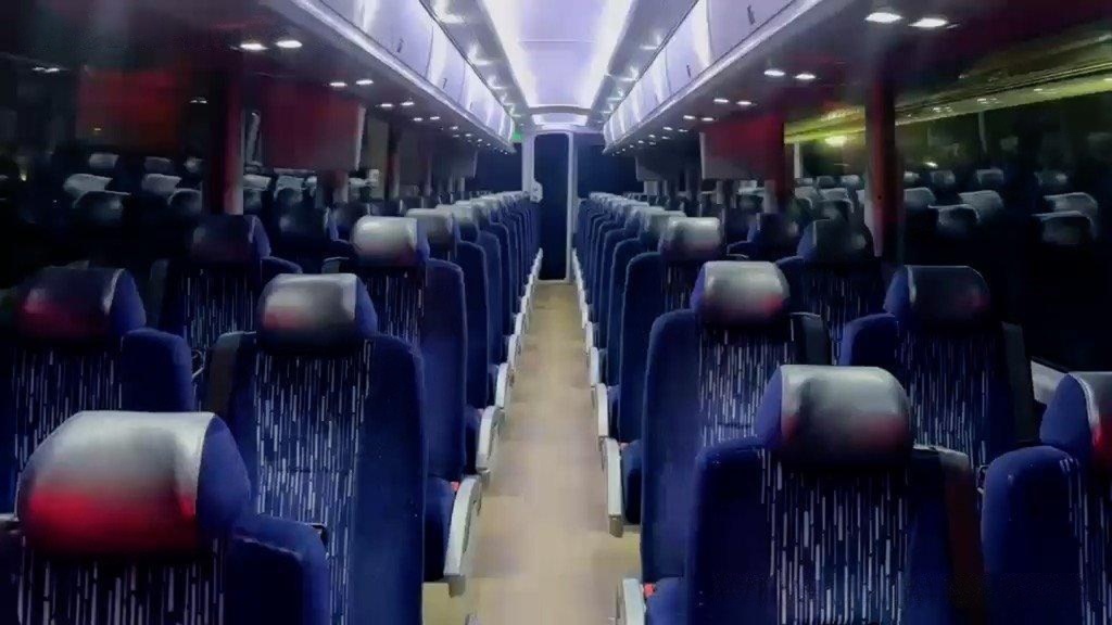 Premium 2019 MCI J4500 Charter Coach – 56 Passenger