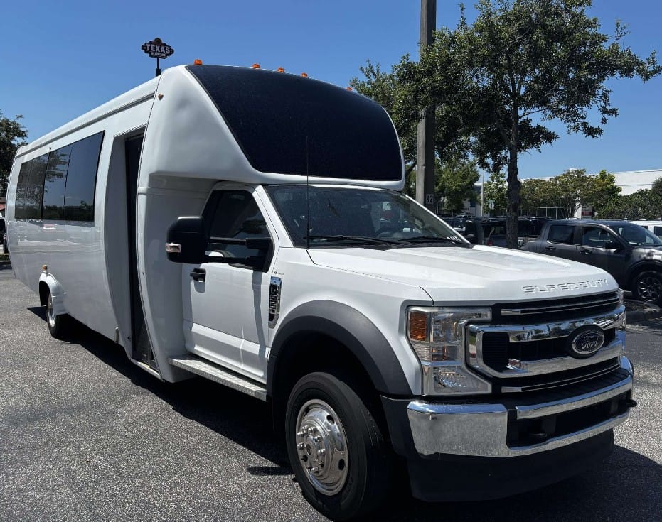 2022 Ford F550 – Elkhart Custom Designs KSIR 330
