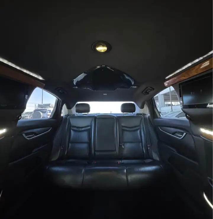 2015 Cadillac XTS Limousine