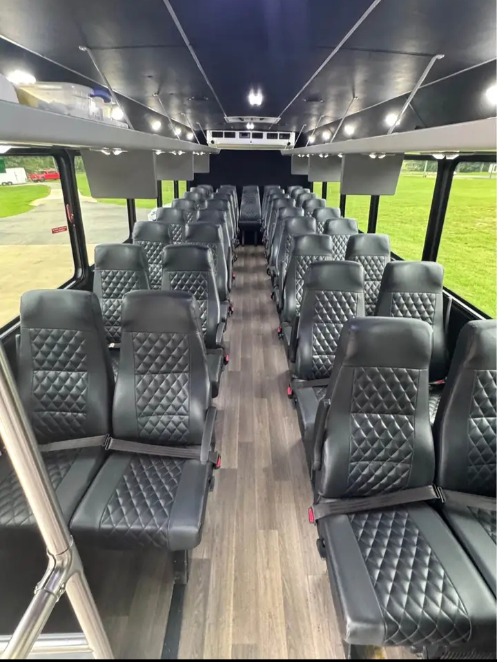 2018 Glaval Freightliner Shuttle Bus