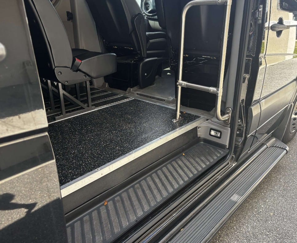 2017 Driverge Smartliner Mercedes-Benz Sprinter