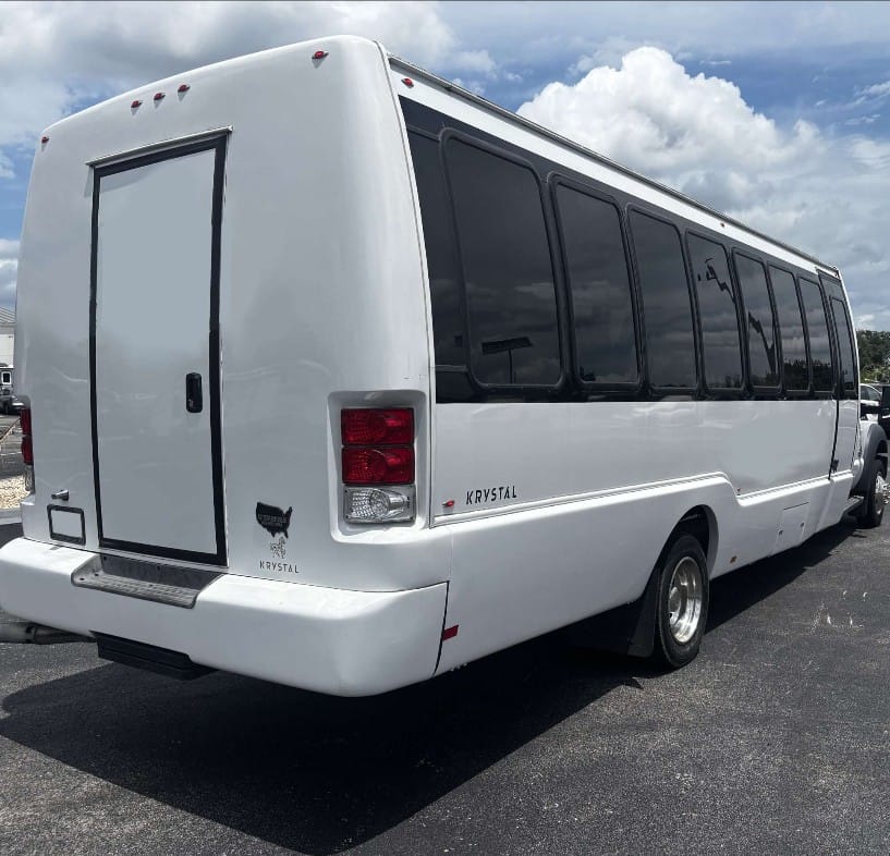 2016 Ford F550 Krystal Koach KK33