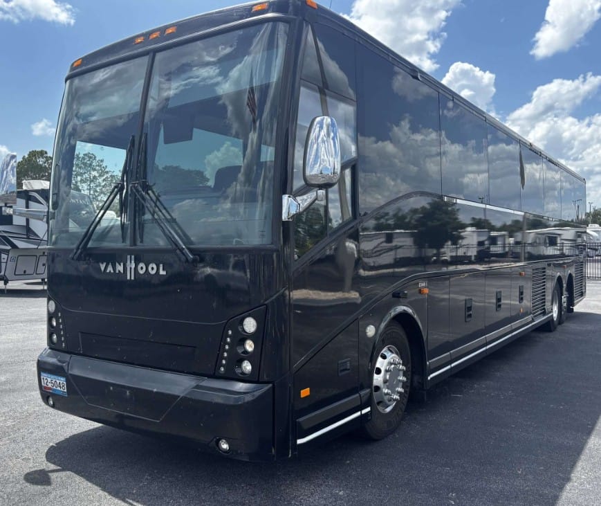 2016 Van Hool CX45 Charter Bus
