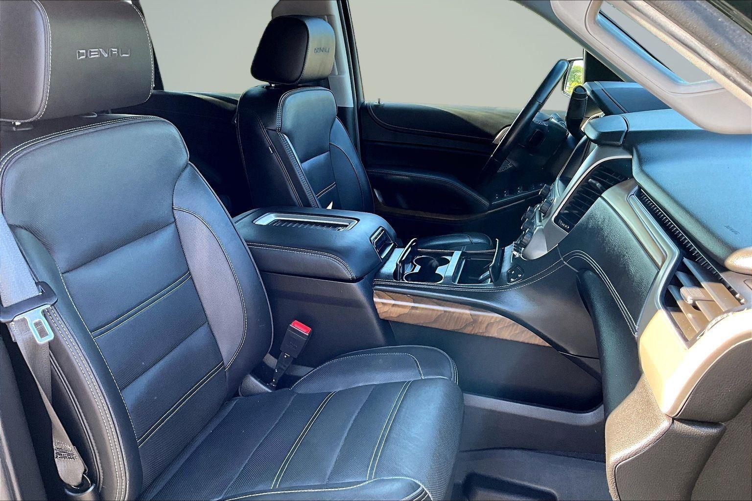 Premium 2020 GMC Yukon Denali 4WD with 420 HP V8