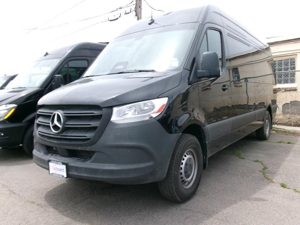 Premium 2025 Mercedes-Benz Sprinter 2500 Passenger Van