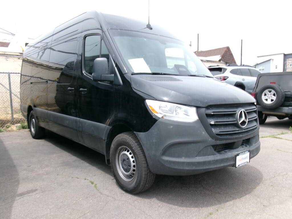 Premium 2025 Mercedes-Benz Sprinter 2500 Passenger Van