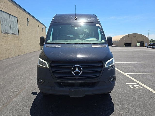 2024 Mercedes-Benz Sprinter 2500 – Spacious & Reliable Passenger Van