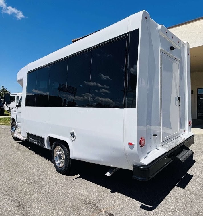 2026 Ford E-350 Diamond VIP 2200