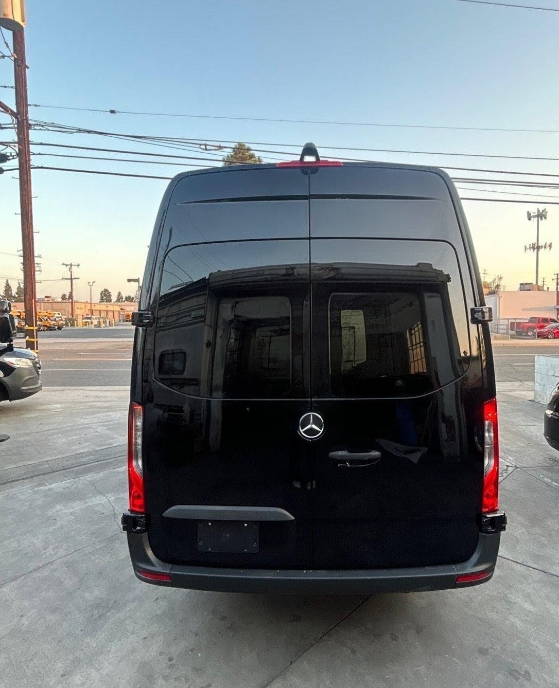 2019 Mercedes-Benz Sprinter 3500 – Spacious & Reliable