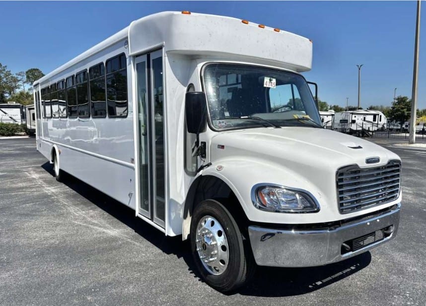 2026 Freightliner S2C Champion Defender P/T