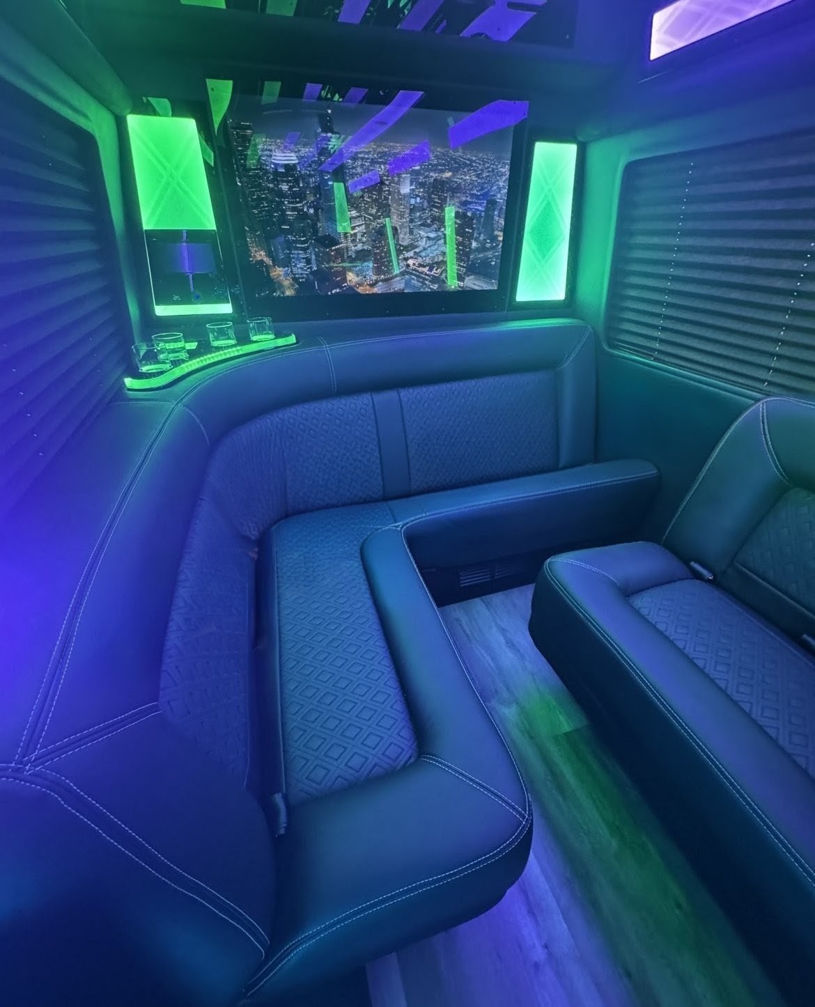 2026 Mercedes-Benz Sprinter 3500 XD Luxury 15-Passenger Van