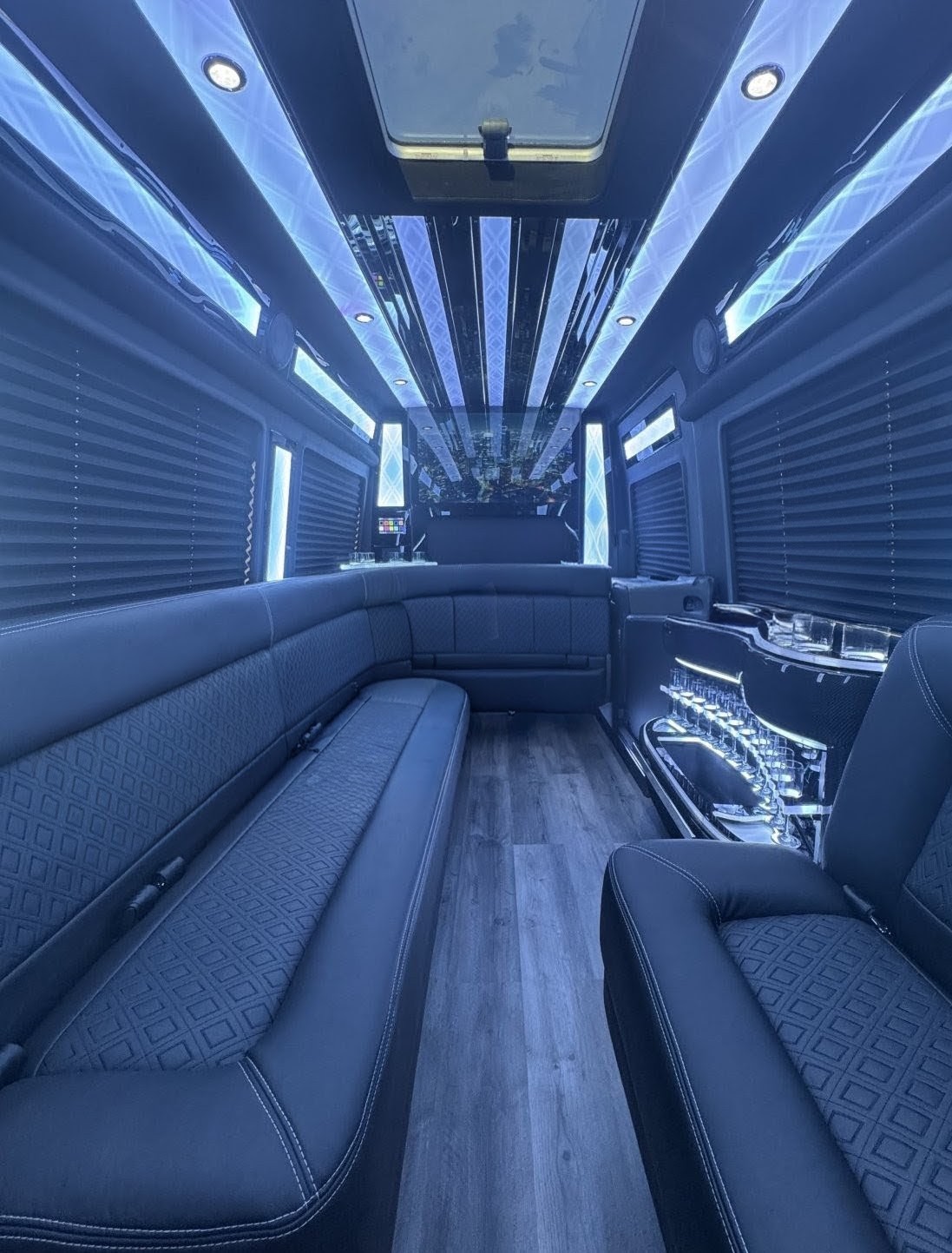 2026 Mercedes-Benz Sprinter 3500 XD Luxury 15-Passenger Van