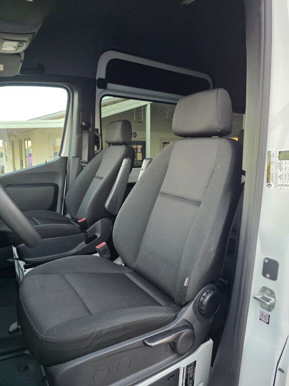 2024 Mercedes-Benz Sprinter 2500 – Spacious Passenger Van