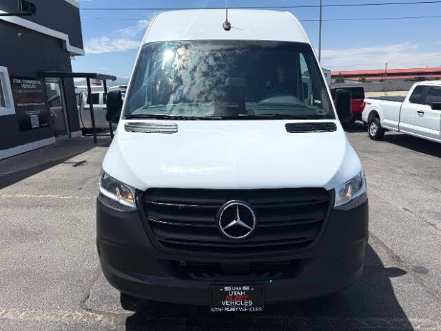 Spacious 2025 Mercedes-Benz Sprinter 170 High Roof Passenger Van