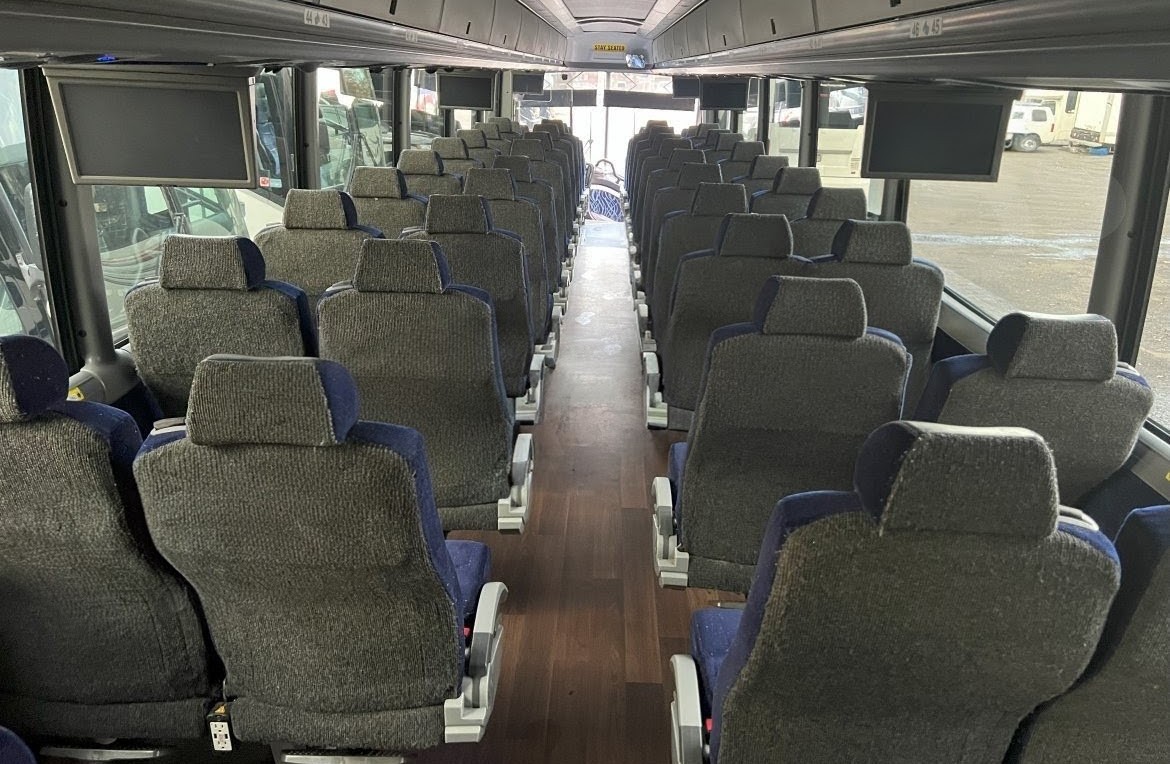 2018 MCI J4500