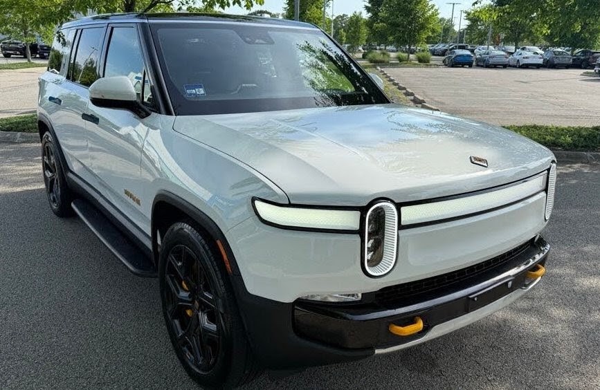 2023 Rivian R1S Adventure Quad Motor-SUV