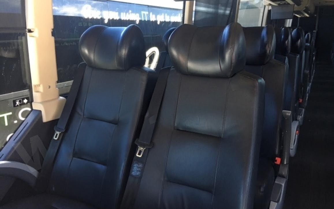 Premium 2016 Prevost H3-45 Diesel Motorcoach