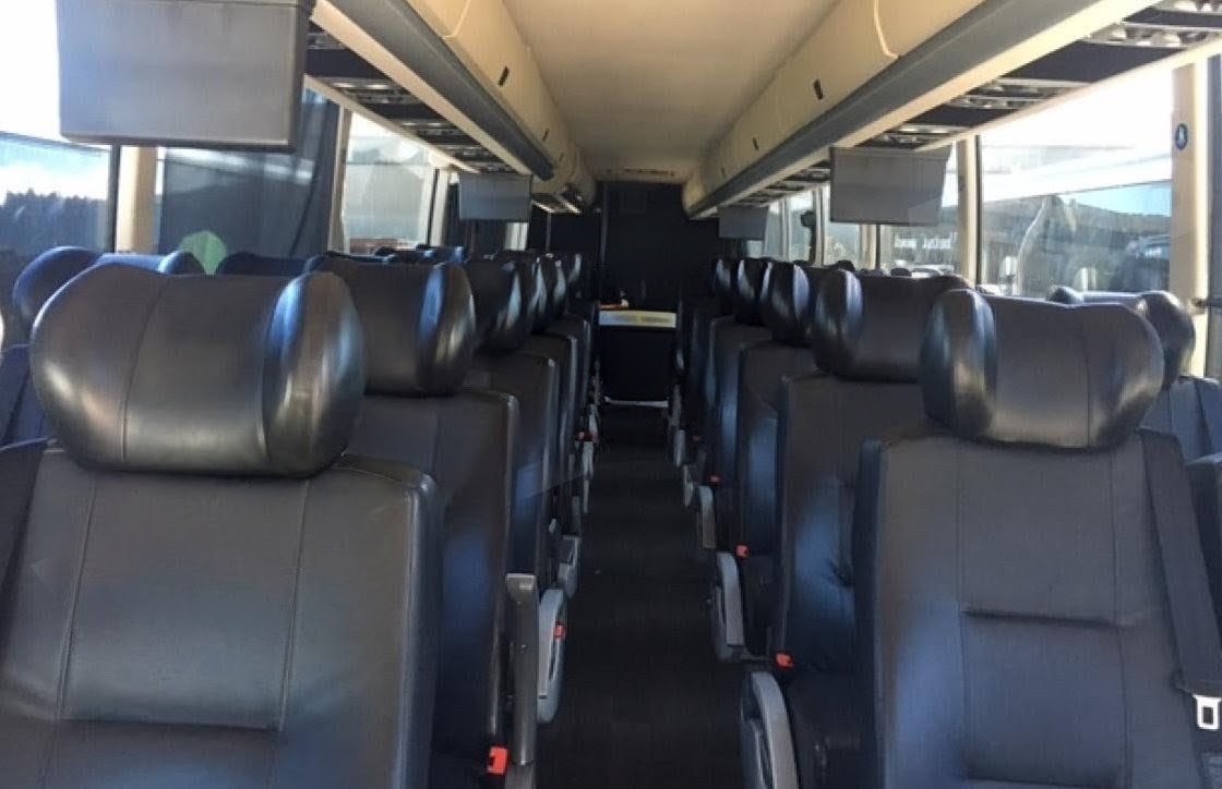 Premium 2016 Prevost H3-45 Diesel Motorcoach