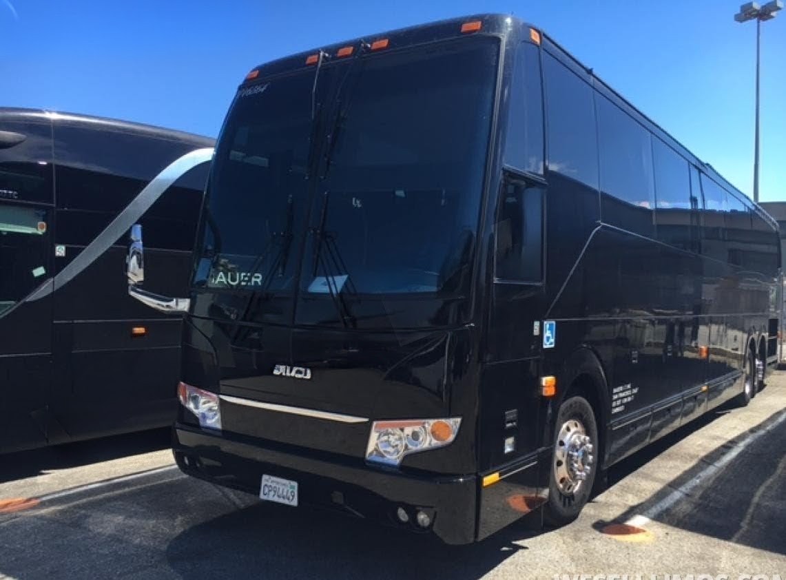 Premium 2016 Prevost H3-45 Diesel Motorcoach