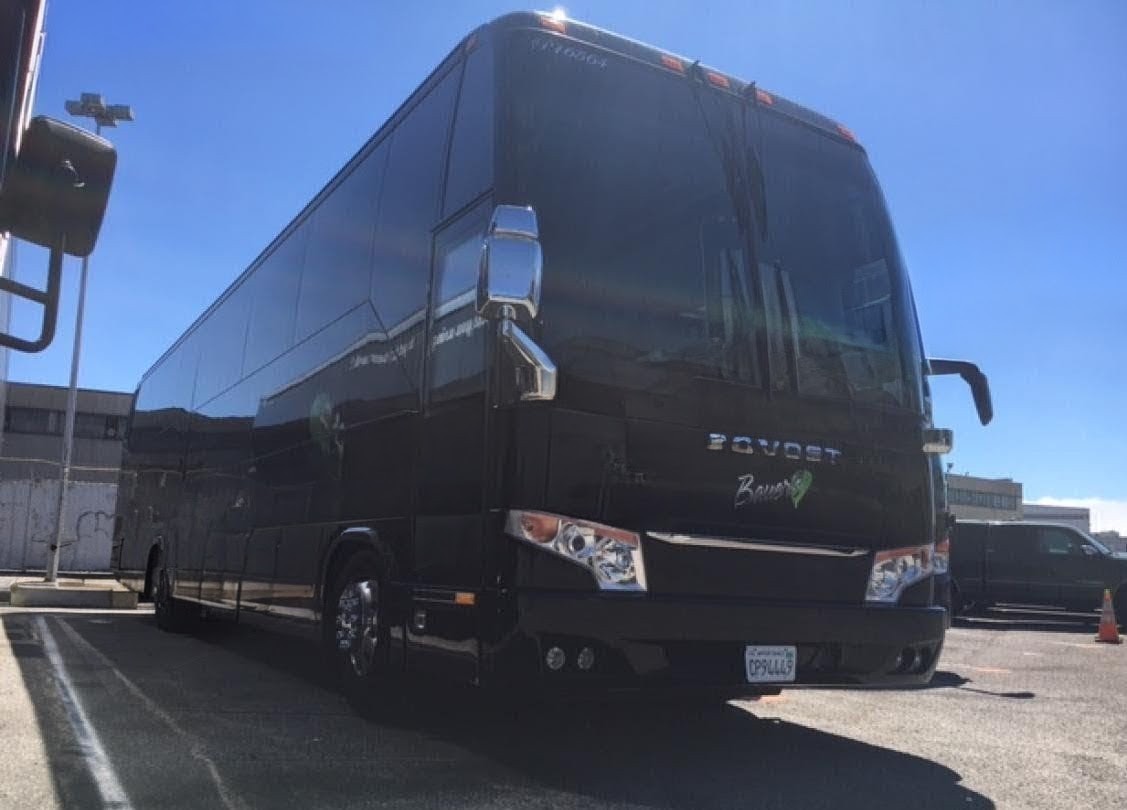 Premium 2016 Prevost H3-45 Diesel Motorcoach