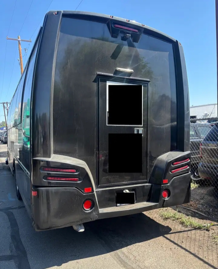 2016 Ford F-650 Shuttle Bus