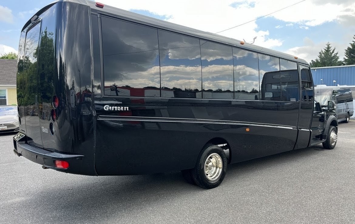 Like-New 2025 Ford F600 Shuttle Bus – 29 Passenger Seating