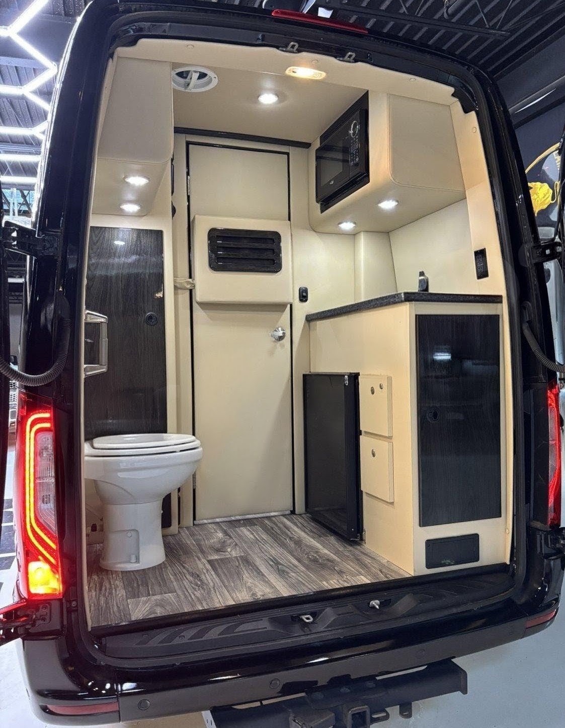 2021 Mercedes-Benz Sprinter 3500 Business Class