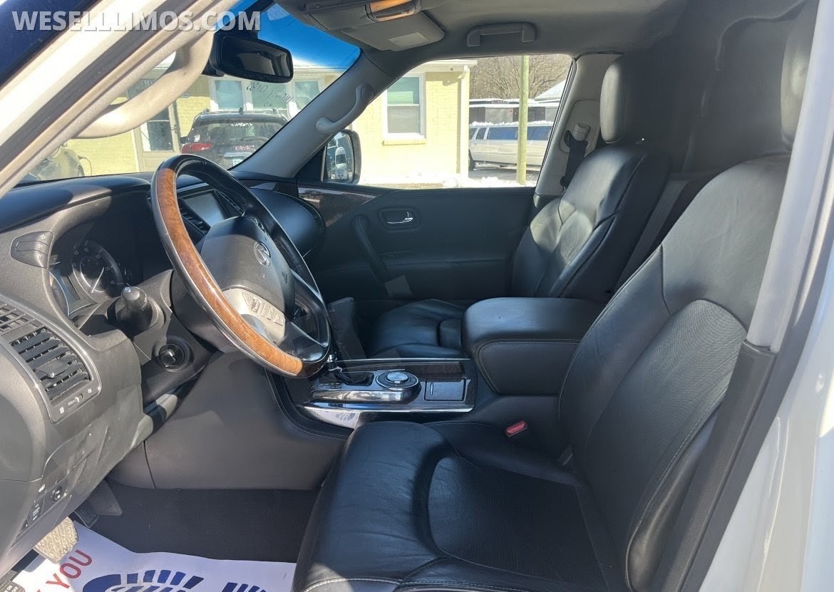 2015 Infiniti QX80 by Moonlight -Limousine