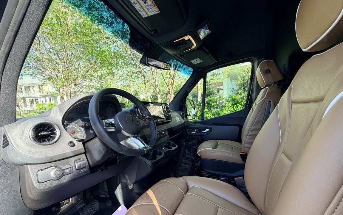 2025 Mercedes-Benz Sprinter CEO