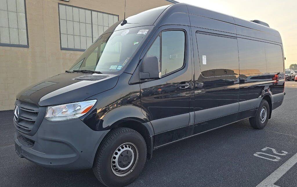 2023 Mercedes-Benz Sprinter 2500 Passenger Van – Spacious & Reliable