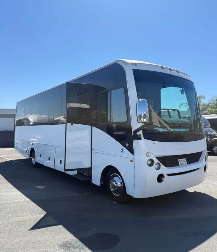 2013 Freightliner Party Motorcoach