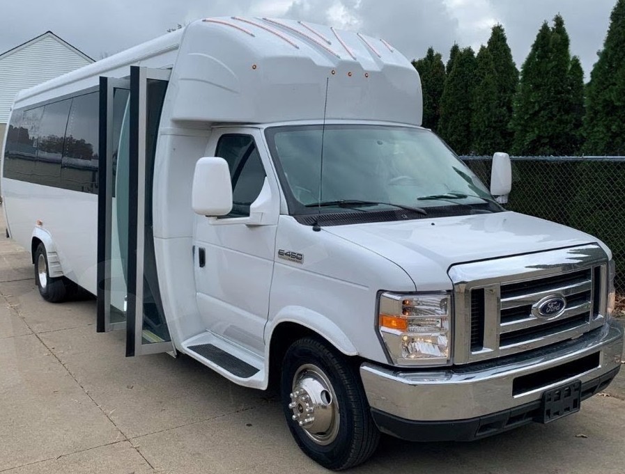 2026 Ford E450 Signature Series LGE Limo Bus