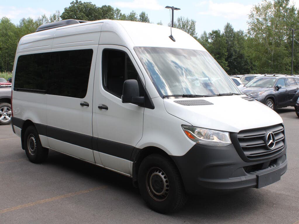2025 Mercedes-Benz Sprinter 2500 – Reliable Passenger Van