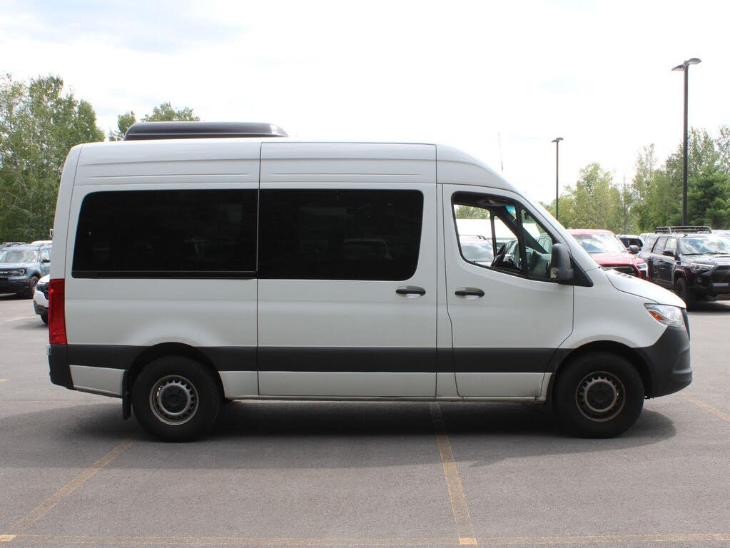 2025 Mercedes-Benz Sprinter 2500 – Reliable Passenger Van