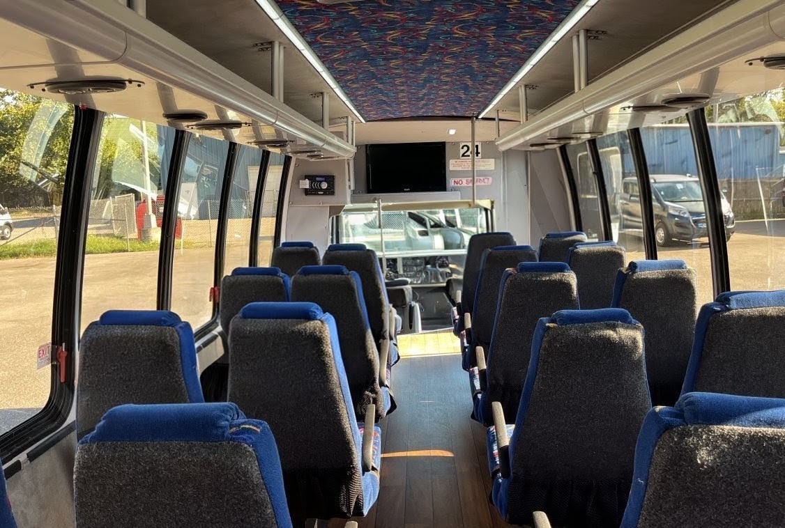 2014 International IC AC Turtle Top – Reliable Shuttle Bus