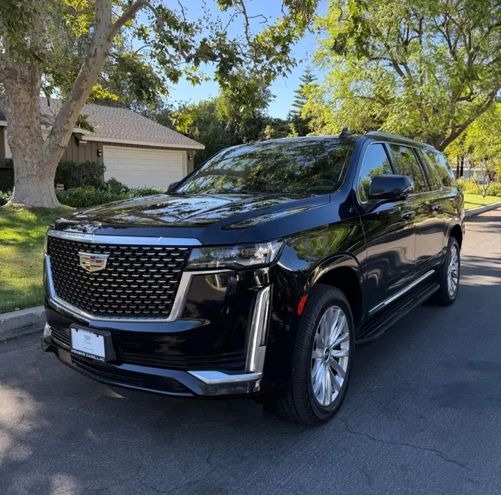 2023 Cadillac Escalade ESV SUV