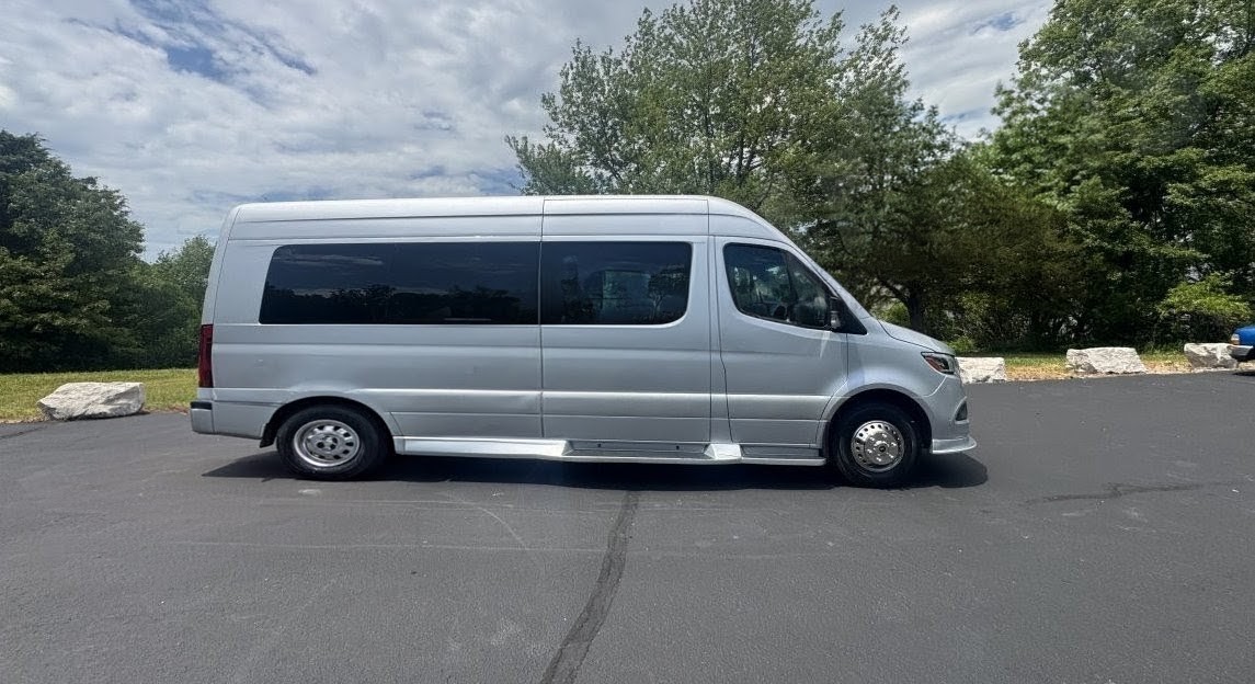 Premium 13 Passenger 2021 Mercedes-Benz Sprinter Limo Van