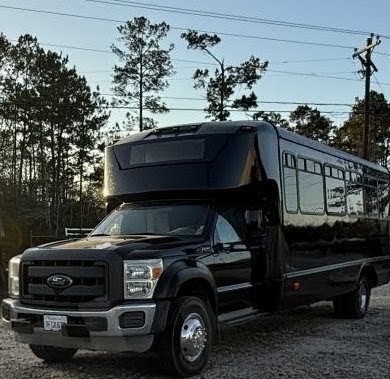 2013 Ford F-550 Limo Bus
