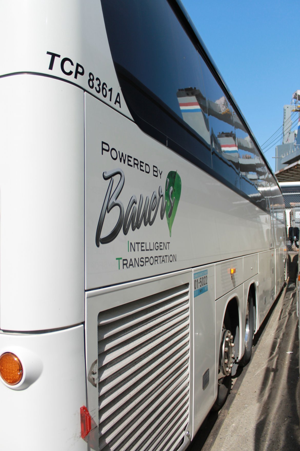 Reliable 2013 Setra Coach 407 CC Charter Bus