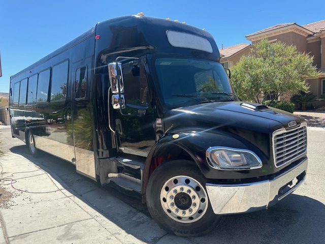 Freightliner M2 2006
