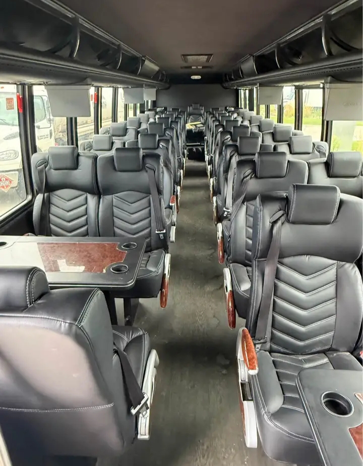 2016 Freightliner M2 Shuttle Bus