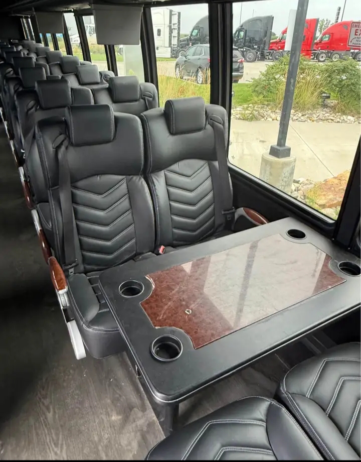 2016 Freightliner M2 Shuttle Bus